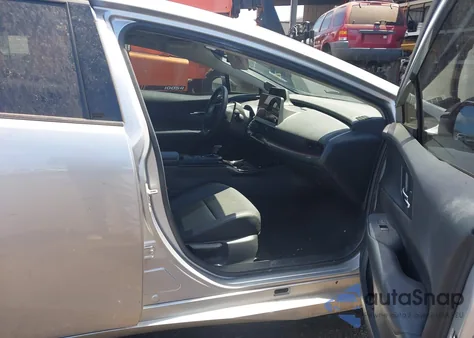 2024 Toyota Prius Prime Se/Xse/Xse Premium z USA, uszkodzony, nr VIN JTDACACU2R3016356